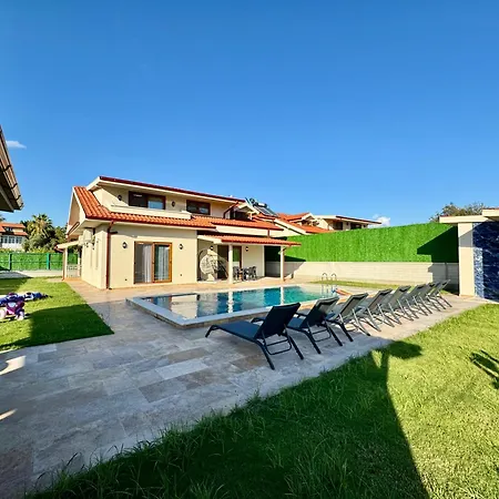 ヴィラ Efe Dalyan *